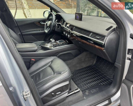 Серый Ауди Ку 7, объемом двигателя 3 л и пробегом 148 тыс. км за 24500 $, фото 26 на Automoto.ua