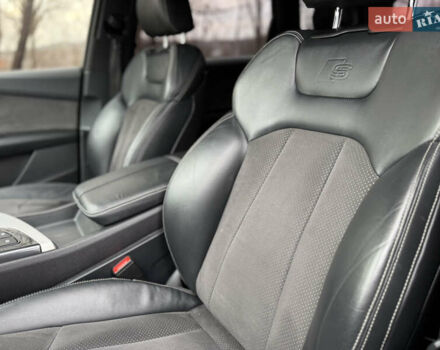 Серый Ауди Ку 7, объемом двигателя 3 л и пробегом 260 тыс. км за 28900 $, фото 14 на Automoto.ua