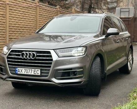 Серый Ауди Ку 7, объемом двигателя 3 л и пробегом 199 тыс. км за 31500 $, фото 4 на Automoto.ua