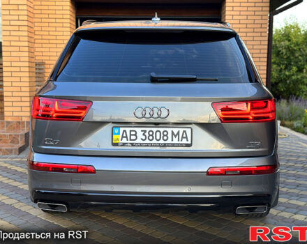 Сірий Ауді Ку 7, об'ємом двигуна 3 л та пробігом 94 тис. км за 47000 $, фото 3 на Automoto.ua