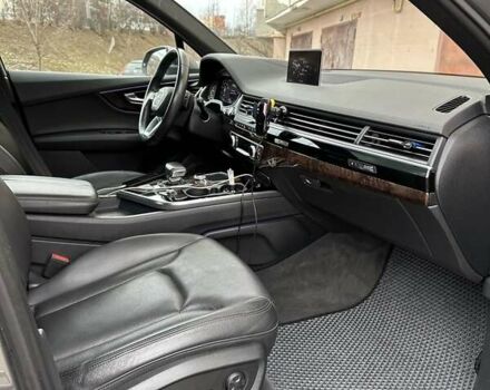 Сірий Ауді Ку 7, об'ємом двигуна 3 л та пробігом 375 тис. км за 24000 $, фото 13 на Automoto.ua