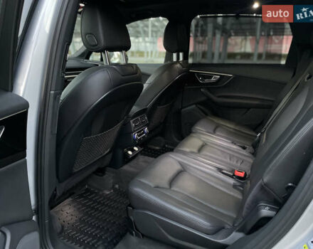 Сірий Ауді Ку 7, об'ємом двигуна 3 л та пробігом 138 тис. км за 28000 $, фото 17 на Automoto.ua