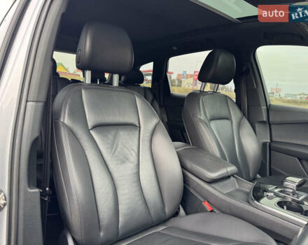 Сірий Ауді Ку 7, об'ємом двигуна 3 л та пробігом 225 тис. км за 20900 $, фото 29 на Automoto.ua