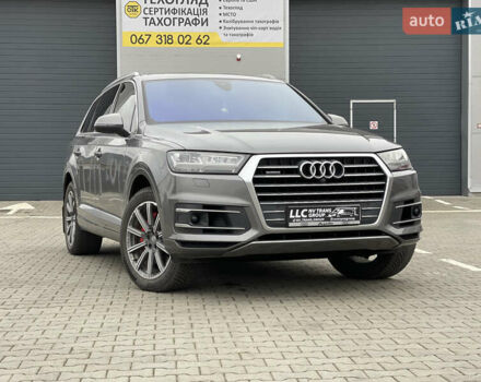 Серый Ауди Ку 7, объемом двигателя 3 л и пробегом 189 тыс. км за 24999 $, фото 1 на Automoto.ua