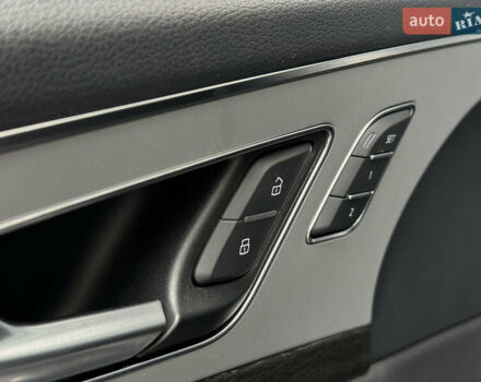 Серый Ауди Ку 7, объемом двигателя 1.98 л и пробегом 174 тыс. км за 22900 $, фото 24 на Automoto.ua