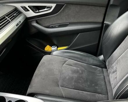 Сірий Ауді Ку 7, об'ємом двигуна 2.97 л та пробігом 115 тис. км за 37700 $, фото 8 на Automoto.ua