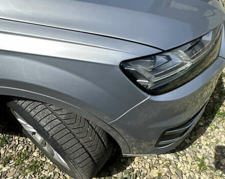 Серый Ауди Ку 7, объемом двигателя 1.98 л и пробегом 133 тыс. км за 25999 $, фото 7 на Automoto.ua