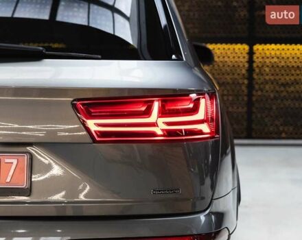 Сірий Ауді Ку 7, об'ємом двигуна 2.97 л та пробігом 160 тис. км за 44900 $, фото 8 на Automoto.ua