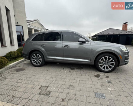 Серый Ауди Ку 7, объемом двигателя 3 л и пробегом 218 тыс. км за 25500 $, фото 5 на Automoto.ua