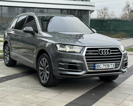 Серый Ауди Ку 7, объемом двигателя 3 л и пробегом 140 тыс. км за 28499 $, фото 1 на Automoto.ua