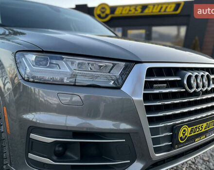 Сірий Ауді Ку 7, об'ємом двигуна 3 л та пробігом 178 тис. км за 32900 $, фото 1 на Automoto.ua