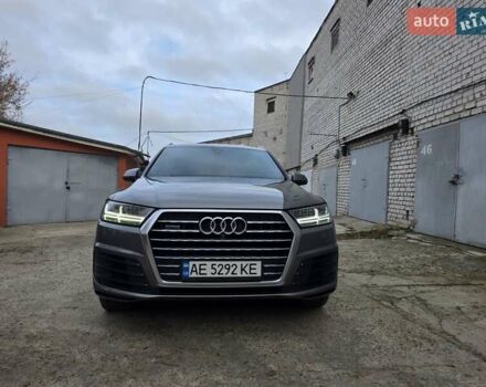 Серый Ауди Ку 7, объемом двигателя 3 л и пробегом 122 тыс. км за 35000 $, фото 10 на Automoto.ua