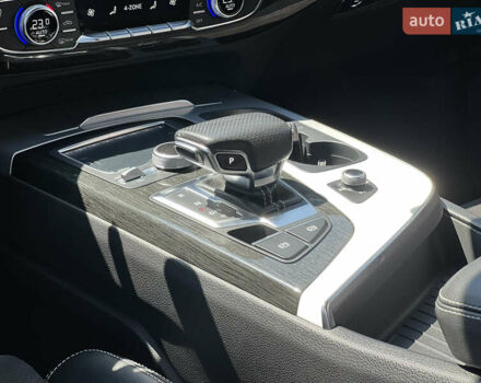 Сірий Ауді Ку 7, об'ємом двигуна 3 л та пробігом 247 тис. км за 36500 $, фото 44 на Automoto.ua