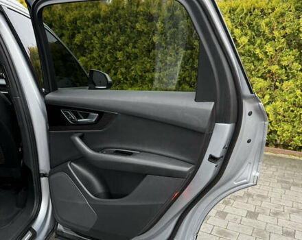 Серый Ауди Ку 7, объемом двигателя 3 л и пробегом 225 тыс. км за 22999 $, фото 50 на Automoto.ua