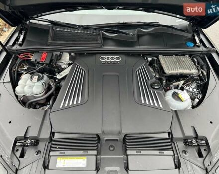 Серый Ауди Ку 7, объемом двигателя 3 л и пробегом 255 тыс. км за 38000 $, фото 41 на Automoto.ua