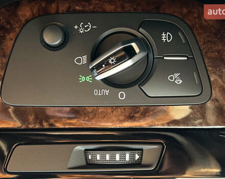 Серый Ауди Ку 7, объемом двигателя 3 л и пробегом 175 тыс. км за 25300 $, фото 16 на Automoto.ua