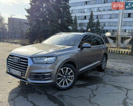 Сірий Ауді Ку 7, об'ємом двигуна 3 л та пробігом 206 тис. км за 26500 $, фото 3 на Automoto.ua