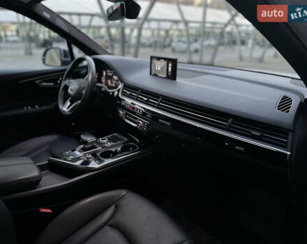 Сірий Ауді Ку 7, об'ємом двигуна 3 л та пробігом 138 тис. км за 28000 $, фото 27 на Automoto.ua