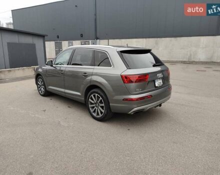 Серый Ауди Ку 7, объемом двигателя 3 л и пробегом 149 тыс. км за 26700 $, фото 2 на Automoto.ua