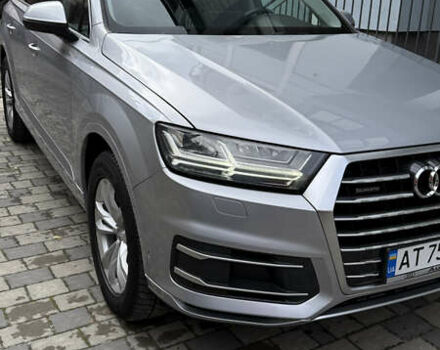 Серый Ауди Ку 7, объемом двигателя 1.98 л и пробегом 144 тыс. км за 24999 $, фото 1 на Automoto.ua
