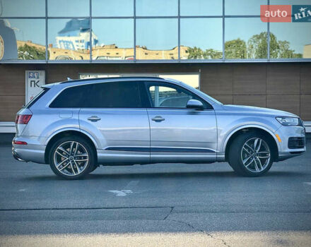 Серый Ауди Ку 7, объемом двигателя 3 л и пробегом 190 тыс. км за 26200 $, фото 1 на Automoto.ua