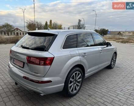 Ауди Ку 7 2017 в Верхнеднепровске на Automoto.ua Серый Ауди Ку 7, объемом двигателя 3 л и пробегом 215 тыс. км за 24999 $, фото 11 на Automoto.ua