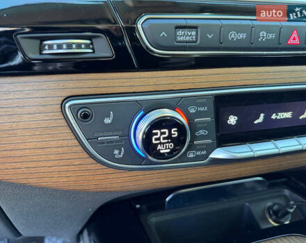 Ауди Ку 7 2017 в Одессе на Automoto.ua Серый Ауди Ку 7, объемом двигателя 3 л и пробегом 81 тыс. км за 27500 $, фото 25 на Automoto.ua