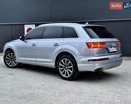 Серый Ауди Ку 7, объемом двигателя 3 л и пробегом 208 тыс. км за 23950 $, фото 46 на Automoto.ua