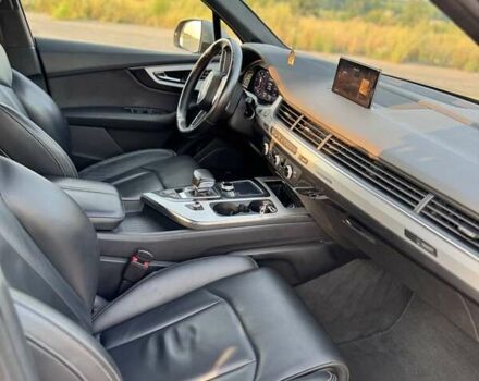 Серый Ауди Ку 7, объемом двигателя 2.97 л и пробегом 250 тыс. км за 41000 $, фото 6 на Automoto.ua