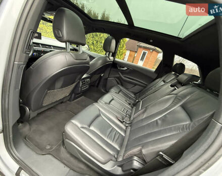 Серый Ауди Ку 7, объемом двигателя 3 л и пробегом 225 тыс. км за 22999 $, фото 56 на Automoto.ua