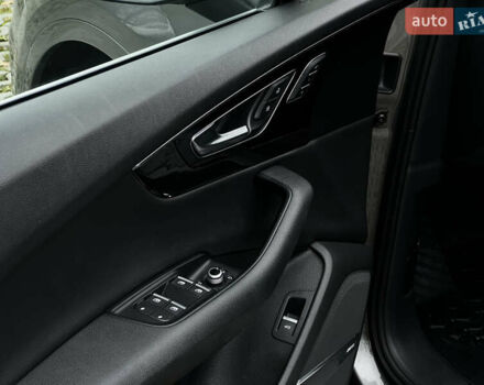 Серый Ауди Ку 7, объемом двигателя 3 л и пробегом 140 тыс. км за 29999 $, фото 24 на Automoto.ua