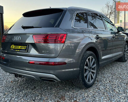 Сірий Ауді Ку 7, об'ємом двигуна 3 л та пробігом 178 тис. км за 32900 $, фото 4 на Automoto.ua