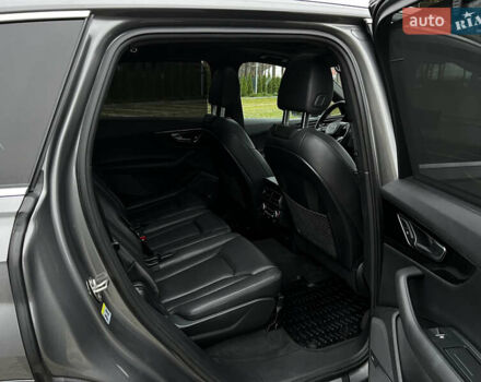 Серый Ауди Ку 7, объемом двигателя 3 л и пробегом 140 тыс. км за 29999 $, фото 12 на Automoto.ua