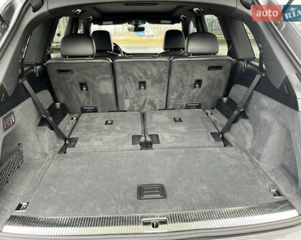 Сірий Ауді Ку 7, об'ємом двигуна 3 л та пробігом 137 тис. км за 35000 $, фото 52 на Automoto.ua