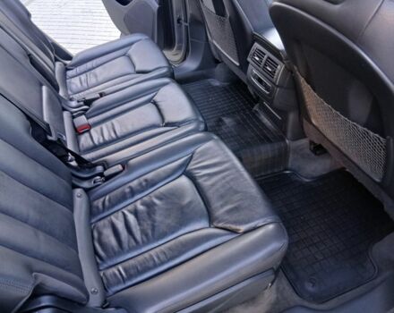 Серый Ауди Ку 7, объемом двигателя 0 л и пробегом 220 тыс. км за 21500 $, фото 16 на Automoto.ua