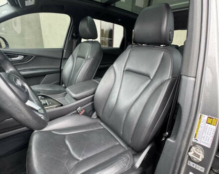 Серый Ауди Ку 7, объемом двигателя 3 л и пробегом 218 тыс. км за 25500 $, фото 14 на Automoto.ua