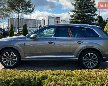 Серый Ауди Ку 7, объемом двигателя 3 л и пробегом 175 тыс. км за 25300 $, фото 3 на Automoto.ua