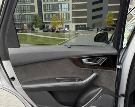 Сірий Ауді Ку 7, об'ємом двигуна 3 л та пробігом 135 тис. км за 34800 $, фото 17 на Automoto.ua