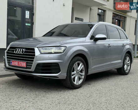 Серый Ауди Ку 7, объемом двигателя 1.98 л и пробегом 174 тыс. км за 22900 $, фото 1 на Automoto.ua