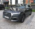 Серый Ауди Ку 7, объемом двигателя 3 л и пробегом 277 тыс. км за 27775 $, фото 1 на Automoto.ua
