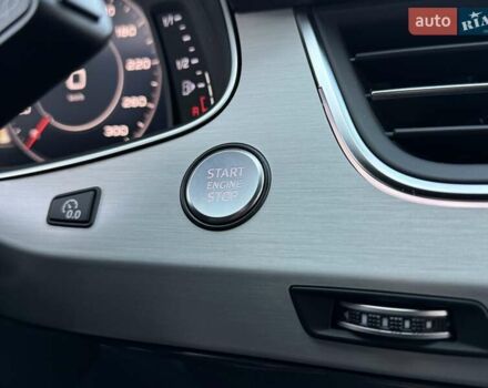 Серый Ауди Ку 7, объемом двигателя 2.97 л и пробегом 130 тыс. км за 46000 $, фото 55 на Automoto.ua