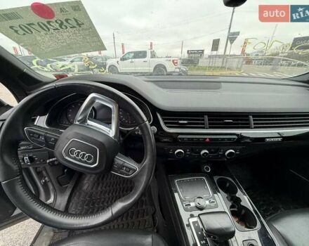 Сірий Ауді Ку 7, об'ємом двигуна 3 л та пробігом 427 тис. км за 14500 $, фото 20 на Automoto.ua
