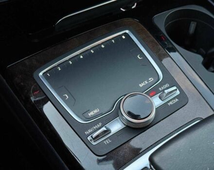 Серый Ауди Ку 7, объемом двигателя 3 л и пробегом 70 тыс. км за 24000 $, фото 10 на Automoto.ua