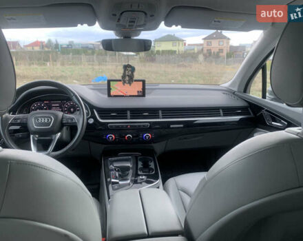 Серый Ауди Ку 7, объемом двигателя 3 л и пробегом 177 тыс. км за 22900 $, фото 6 на Automoto.ua