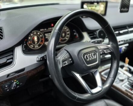 Сірий Ауді Ку 7, об'ємом двигуна 2 л та пробігом 196 тис. км за 26888 $, фото 6 на Automoto.ua