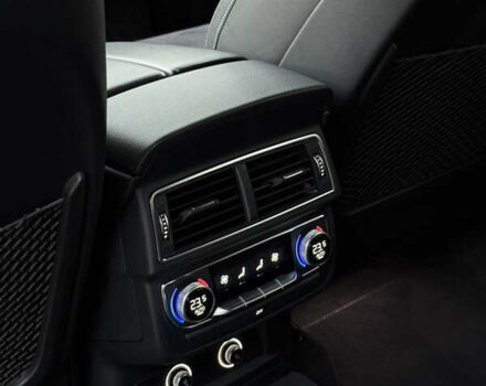 Серый Ауди Ку 7, объемом двигателя 3 л и пробегом 150 тыс. км за 48777 $, фото 48 на Automoto.ua