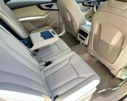 Ауди Ку 7 2018 в Львове на Automoto.ua Серый Ауди Ку 7, объемом двигателя 2 л и пробегом 36 тыс. км за 9000 $, фото 12 на Automoto.ua