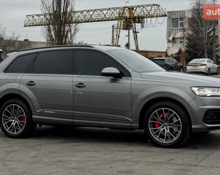 Серый Ауди Ку 7, объемом двигателя 3 л и пробегом 138 тыс. км за 33500 $, фото 2 на Automoto.ua