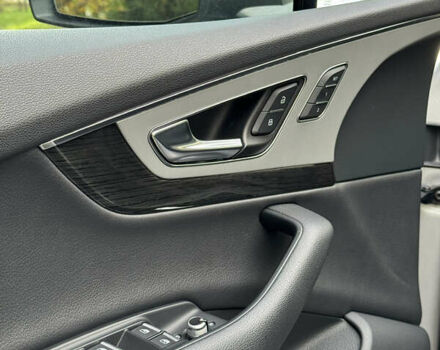 Серый Ауди Ку 7, объемом двигателя 3 л и пробегом 137 тыс. км за 32000 $, фото 25 на Automoto.ua