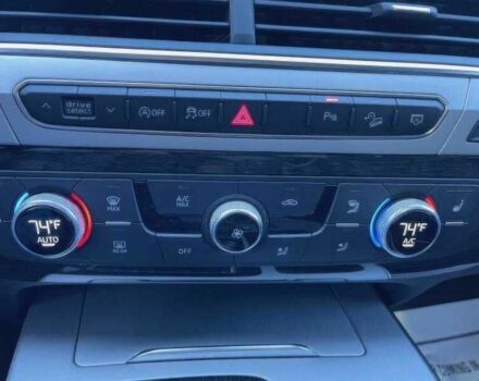 Серый Ауди Ку 7, объемом двигателя 2 л и пробегом 88 тыс. км за 14500 $, фото 15 на Automoto.ua